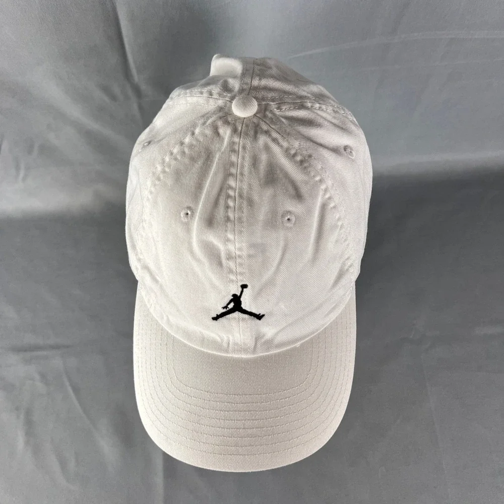 Jordan Baseball Club Cap Mens L/XL White Embroidered Jumpman Logo Adjustable